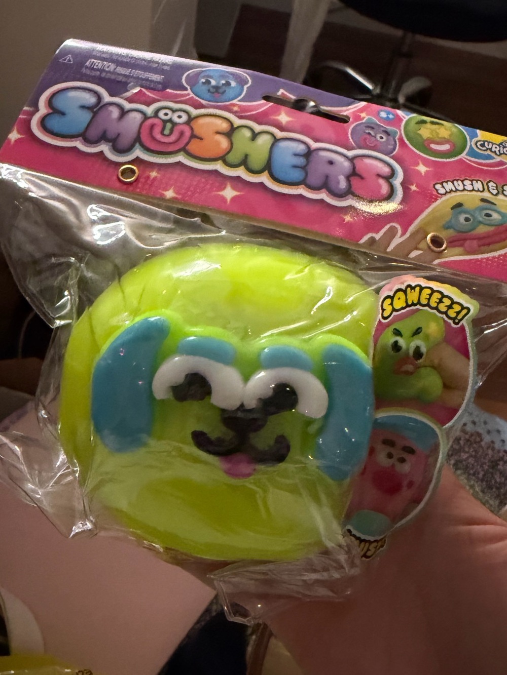 SMUSHERS orb curiosities. BRAND NEW IN PACKAGING green dog smushers.